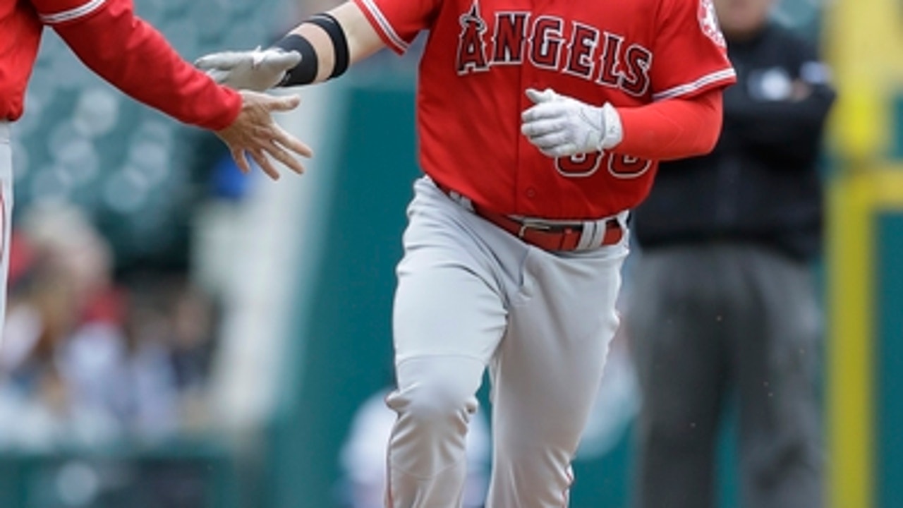 FANTASY PLAYS: deGrom struggling, Gennett's game of year